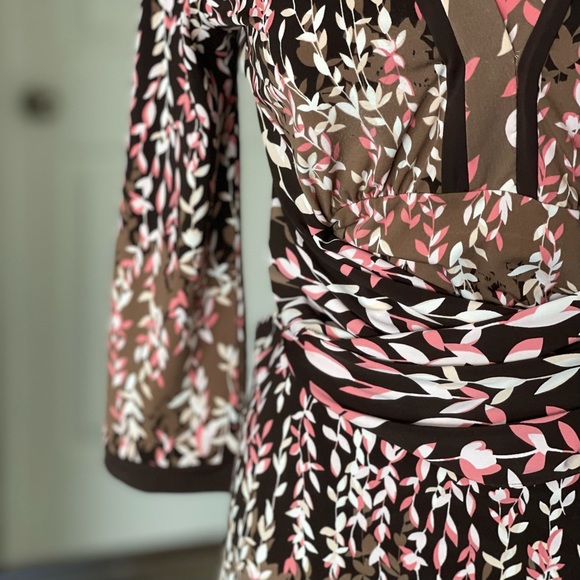 EUC BCBG  MAXAZRIA Jersey Top/ Size M - Picture 7 of 10